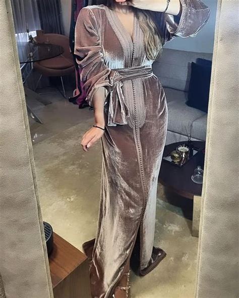 Atelier Aji On Instagram Caftan En Velour Soie Couleur Taupe