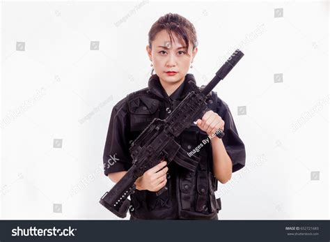 Chinese Female Police Officer Semiautomatic Rifle Stock Photo 652721683 | Shutterstock