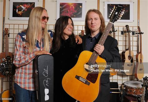 Alex Orbison Barbara Orbison And Roy Orbison Jnr Are Seen With The