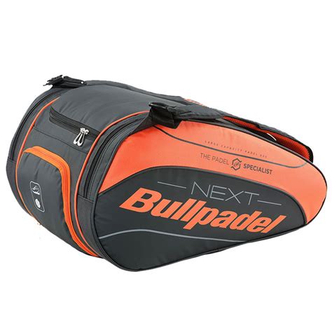 Paletero Bullpadel Negro Y Naranja Paletero NEXT Bullpadel