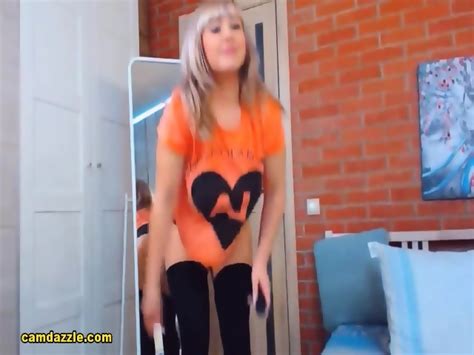 Dazzling Blonde Serving Pure Sexuality Live