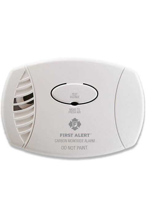 First Alert Carbon Monoxide Plug In Alarm With Battery Backup Co606