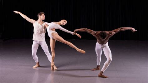 Joffrey Ballet Launches First-of-its-Kind Contemporary Ballet Training ...