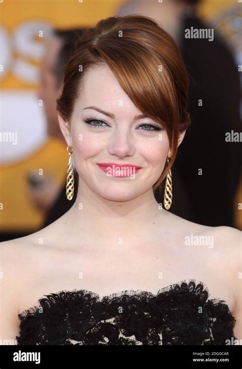 Emma Stone Arriving At The 18th Annual Screen Actors Guild Sag Awards