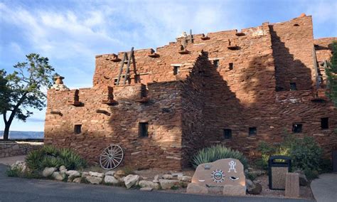 Hopi House, Grand Canyon South Rim - AllTrips