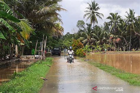 Bmkg Imbau Warga Cilacap Waspadai Peningkatan Curah Hujan Antara News