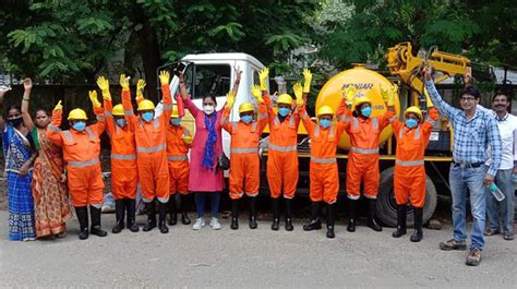 A Fresh Start For Women Sanitation Workers In India United Nations