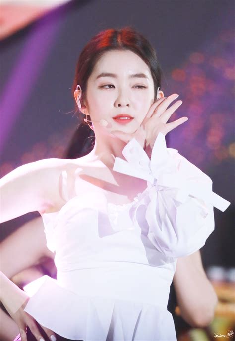 Seulrene슬린 Daily And⃝👑 On Twitter Pic Hd 190424 [🐰] The Fact Music