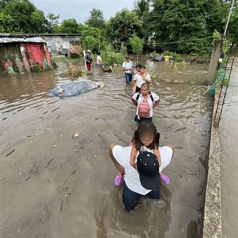 Lluvias Provocan Fuertes Inundaciones En Veracruz Agua Afecta A Más De