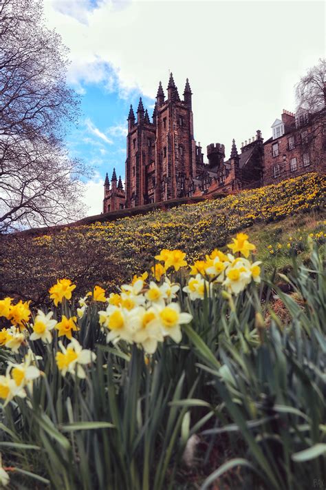 Spring In Edinburgh Scotland Favorite Places Monument Valley Scotland