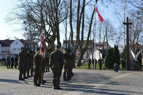 Pu K Przeciwlotniczy Kwietnia O Godz W Rocznic