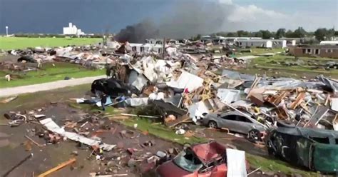 Severe storms rip through South amid record breaking heat