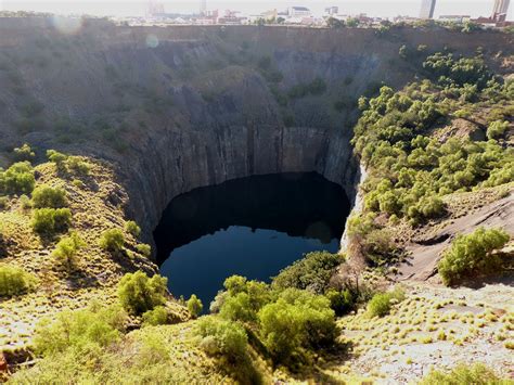 Zuluzelac: Kimberley - Home of the Big Hole