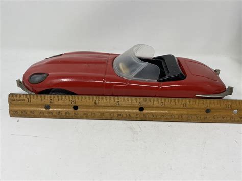 Vintage Lemezaru Gyar Red Jaguar Convertible 3 Type 63 Tin Toy Car 10 5