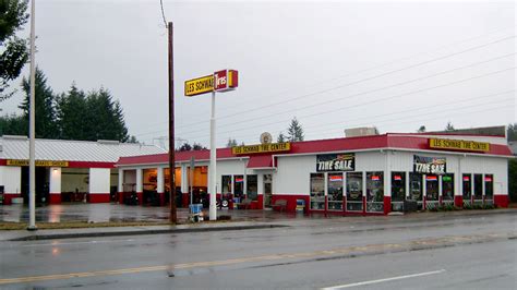 Les Schwab Tire Center | Tumwater WA