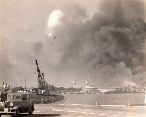 L attaque japonaise de Pearl Harbour 7 Décembre 1941 photos