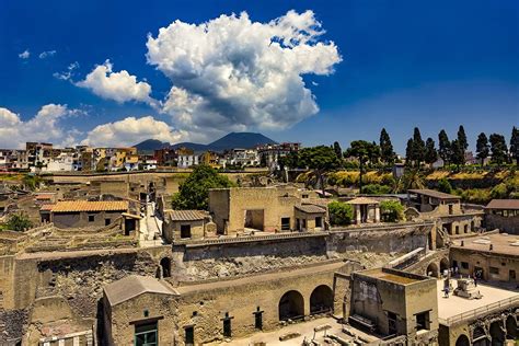 Sito Archeologico Di Ercolano Tour Campania