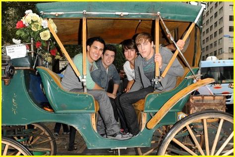 Full Sized Photo of big time rush tour bus 19 | Big Time Rush Takes ...