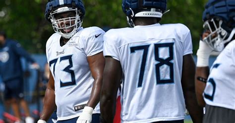 Titans Release Ol Justin Murray Plan To Re Sign Corey Levin Music