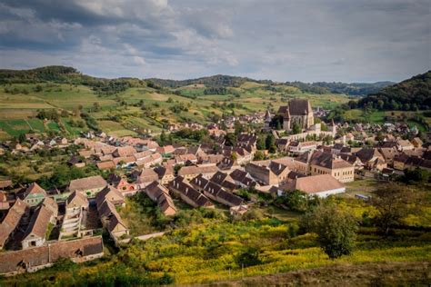 Târg de producători locali sâmbătă la Biertan Copiii vor putea