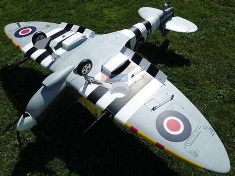 Spitfire Full Composite Model Airplane Arf 206cm 7kg 35cc Top Rc Model