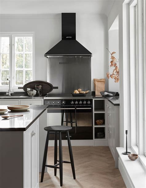 5 Scandinavian Kitchens With Shaker Style Cabinets Nordic Design