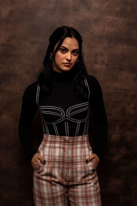 Camila Mendes Pits