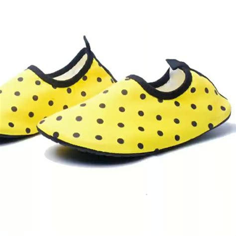 Slippers Waterproof Swimming Water Shoes Beach Sock Shoes - Buy Swimming Water Shoes,Water Shoes ...