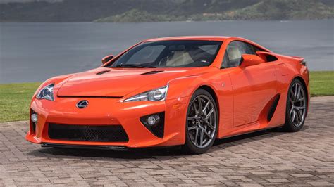 We Ride in the Lexus LFA! 5 Things We Learned from the V-10 Supercar