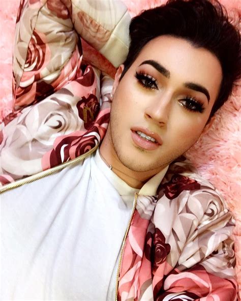 Manny Gutierrez Aka Manny Mua Manny Mua Makeup Male Makeup Men In