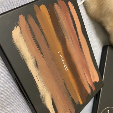 MAC 眼影盤 Nude model 時髦大地主 蝦皮購物