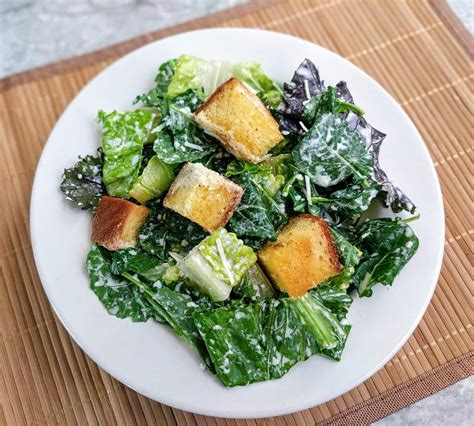 Caesar Salad Recipe | Vegetarian Caesar Salad - VegeCravings