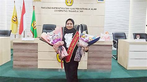 Wiwit Nurhidayah Usia 25 Tahun Sudah Punya Empat Gelar Akademik Kini