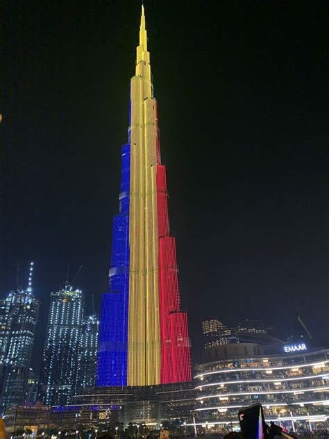 Burj Khalifa On 1 Dec 2019 Romania Day Romanian Flag Sfondi