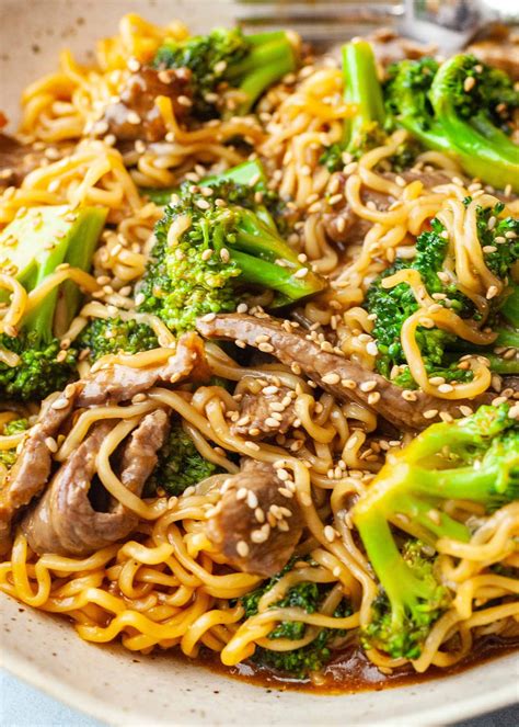 Beef And Broccoli Ramen Stir Fry Recipe Ramen Stir Fry Broccoli Beef Fried Beef