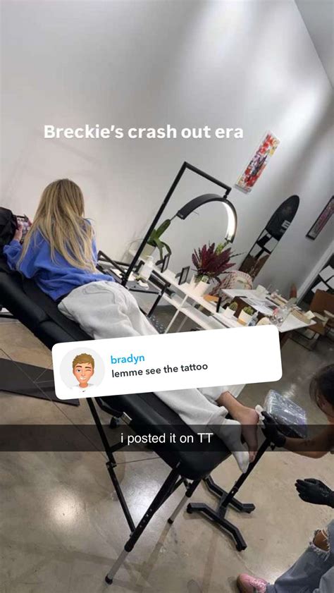 Breckie Hillleaked Pics