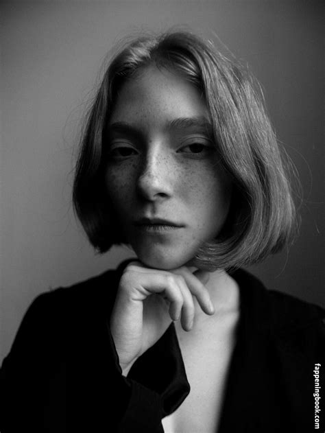 Sophia Boger Nude OnlyFans Leaks Fappening FappeningBook