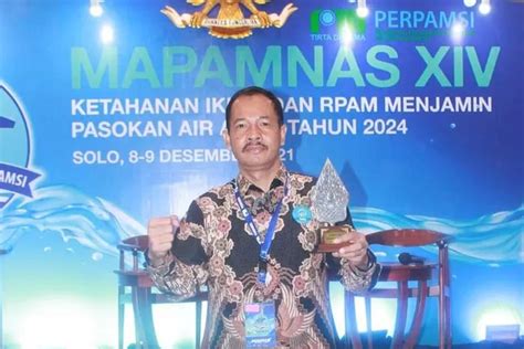 PDAM Salatiga Raih Perpamsi Award 2021 Kategori BUMD Air Minum Sehat