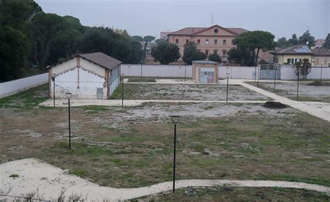 Passo In Avanti Dellex Caserma Alighieri