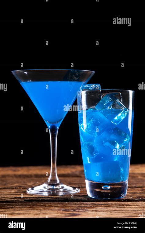 Exotic alcohol drinks set with fruits Stock Photo - Alamy