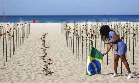 Ong Rio De Paz Realiza Protesto Em Copacabana Pelas Mil Pessoas Que