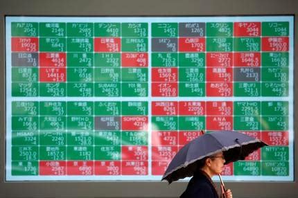 Asian Stocks Drift Lower Euro Holds Steady Before U S Inflation Data