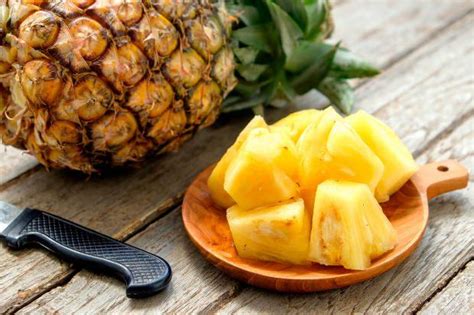 Ananas ve ananas suyunun faydaları nelerdir Düzenli bir bardak ananas