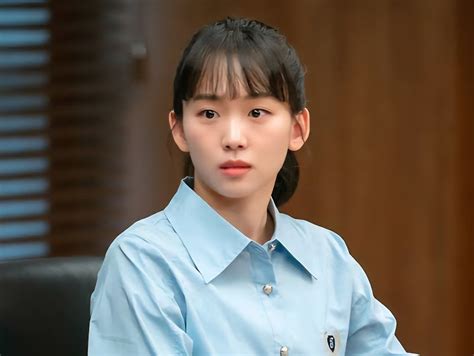 💖 따뜻하게 정리한 배우 진기주 프로필 나이 키 숨겨진 이야기와 언더커버 하이스쿨 응원