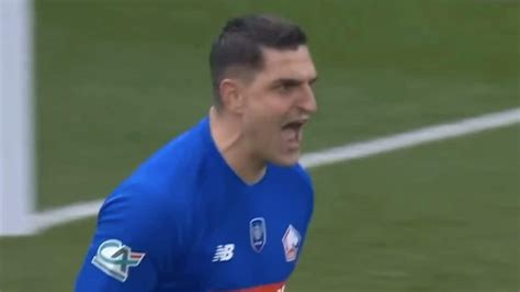 Vito Mannone Torna Eroe Per Una Notte A 36 Anni Il Portiere Manda A