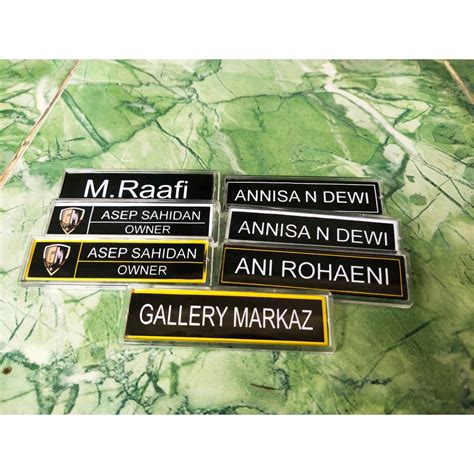 Jual Name Tag Papan Nama Nama Dada Akrilik Costum INSERT PAPER