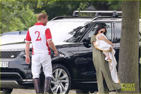 Meghan Markle And Prince Harrys Son Archie Has Tufts Of Reddish Hair