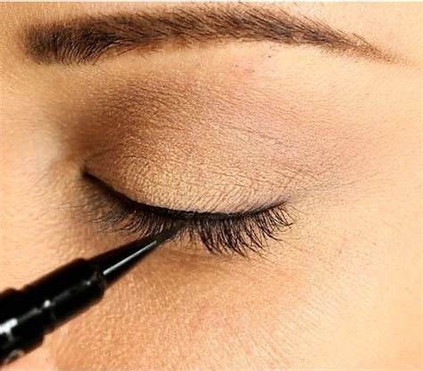 9 Makeup Tips You Should Definitely Try To Hide Puffy Eyes Puffy Eyes Makeup Puffy Eyes Eye