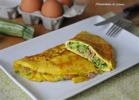 Omelette Con Zucchine E Prosciutto Gustosa E Si Prepara In Minuti