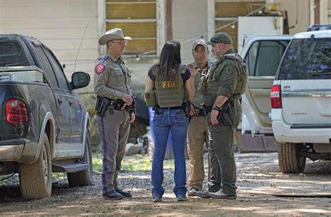 Texas In Den Usa Mann Erschie T F Nf Menschen Im Nachbarhaus